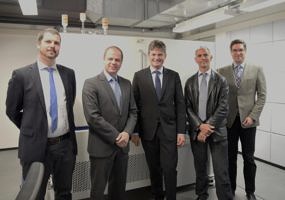 Zum Artikel "Inauguration of Germany’s highest resolution lab-based X-ray microscope at FAU"