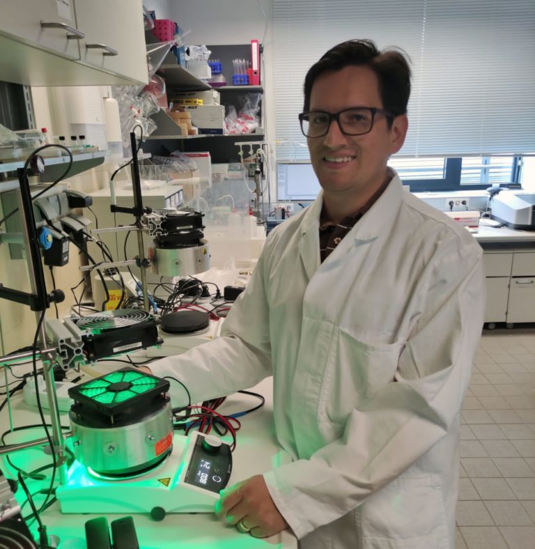 Marie Sklodowska Curie Stipendiat kommt ans Department WW